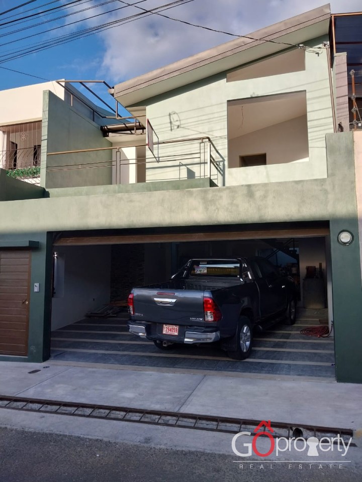 Venta de casa nueva en Desamparados, San José